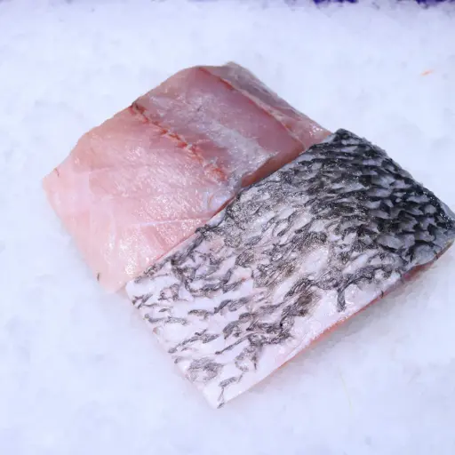 [BAR300BW(I)] BARRAMUNDI FILLET SKINOFF 300/500 B/WAVE 1x5kg/ctn
